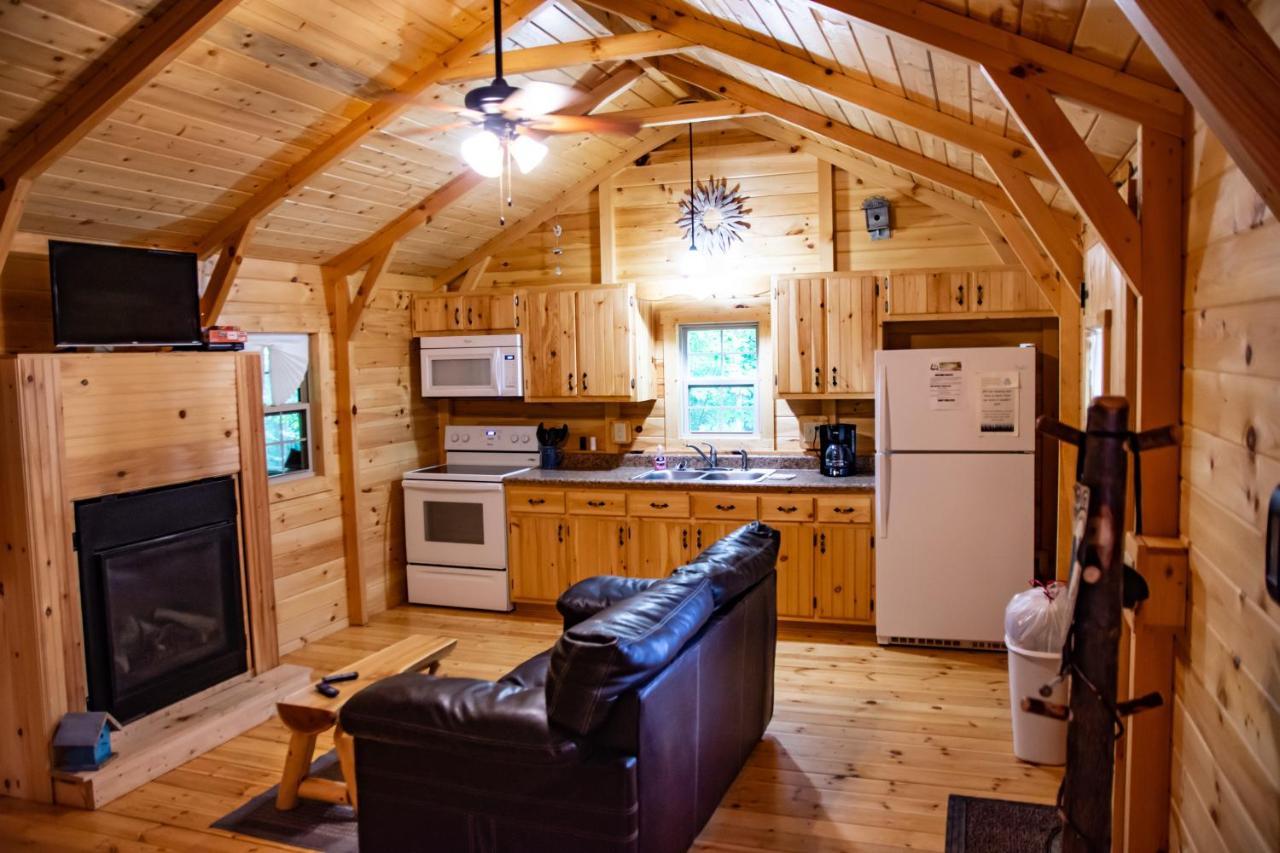 Avenwood Cabins ローガン エクステリア 写真