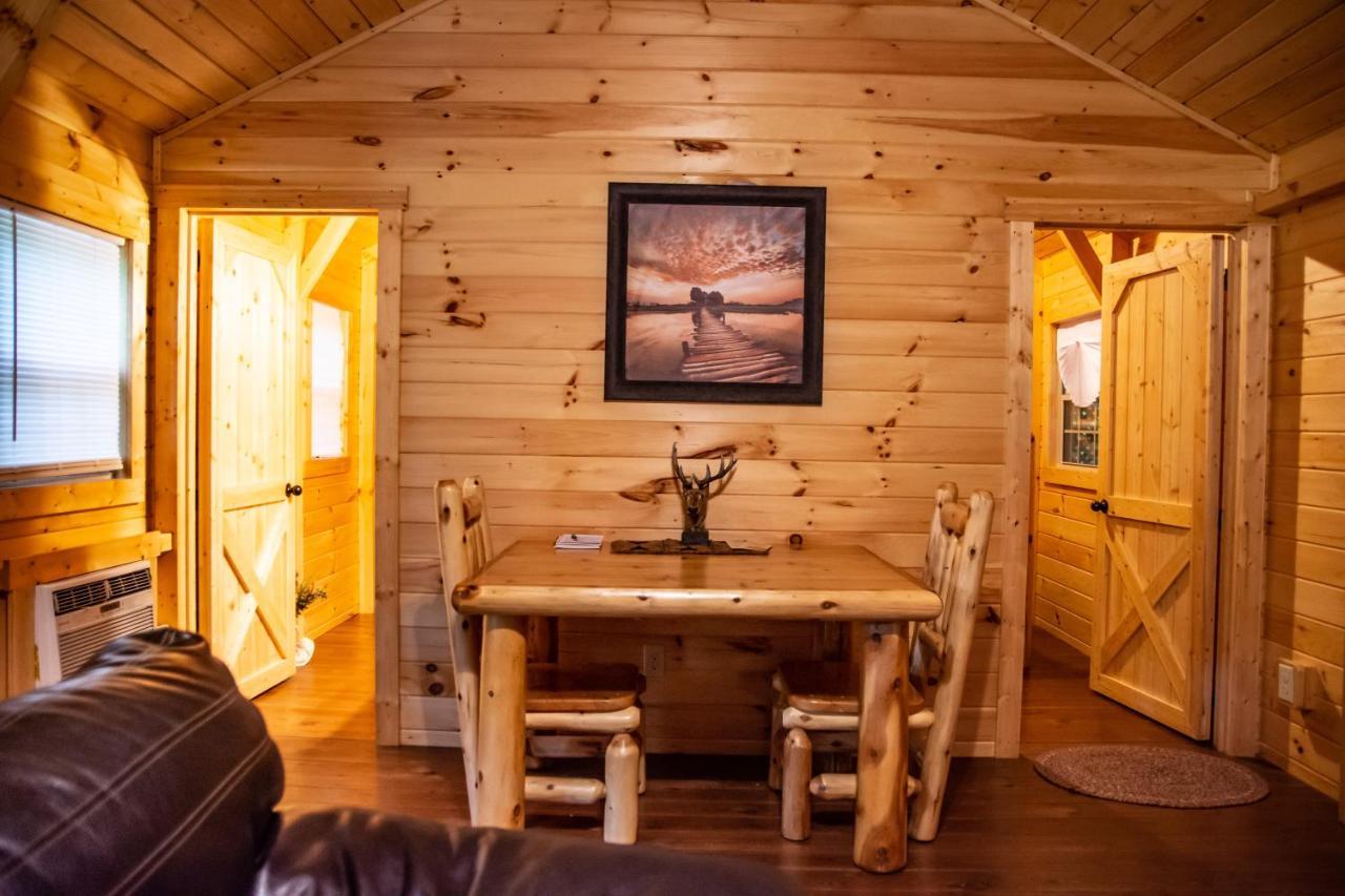 Avenwood Cabins ローガン エクステリア 写真