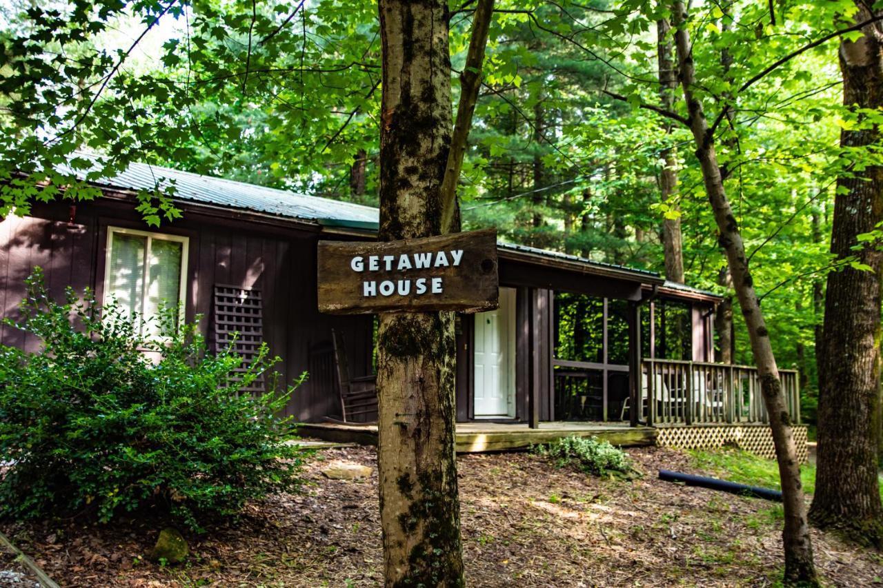 Avenwood Cabins ローガン エクステリア 写真