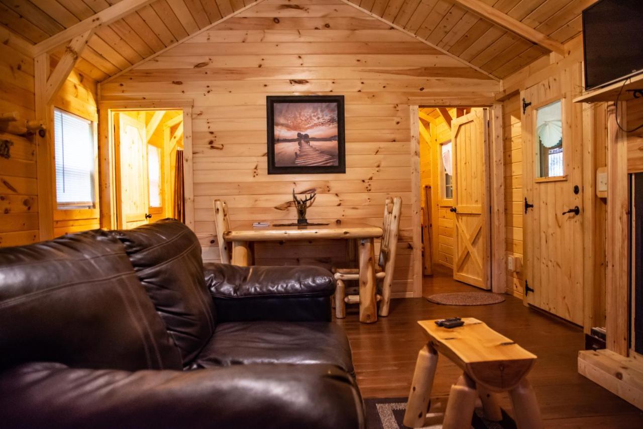 Avenwood Cabins ローガン エクステリア 写真